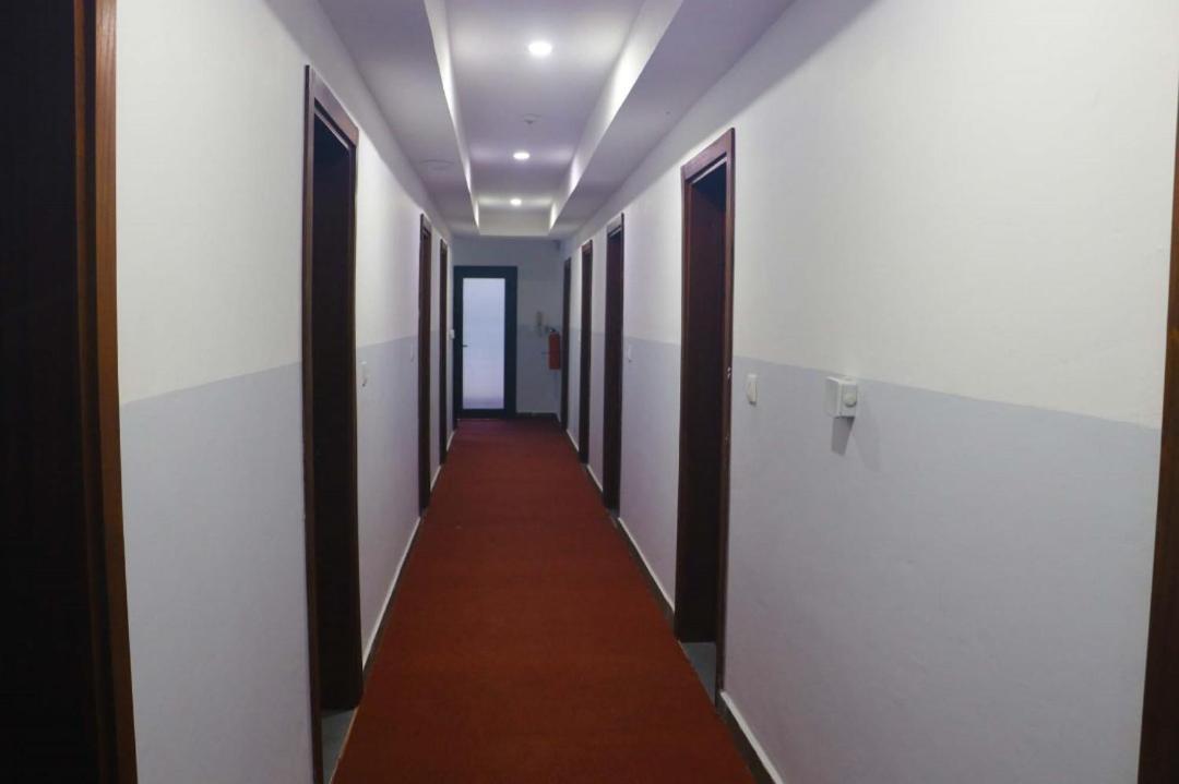Cofe Hotel Yaoundé Exterior photo